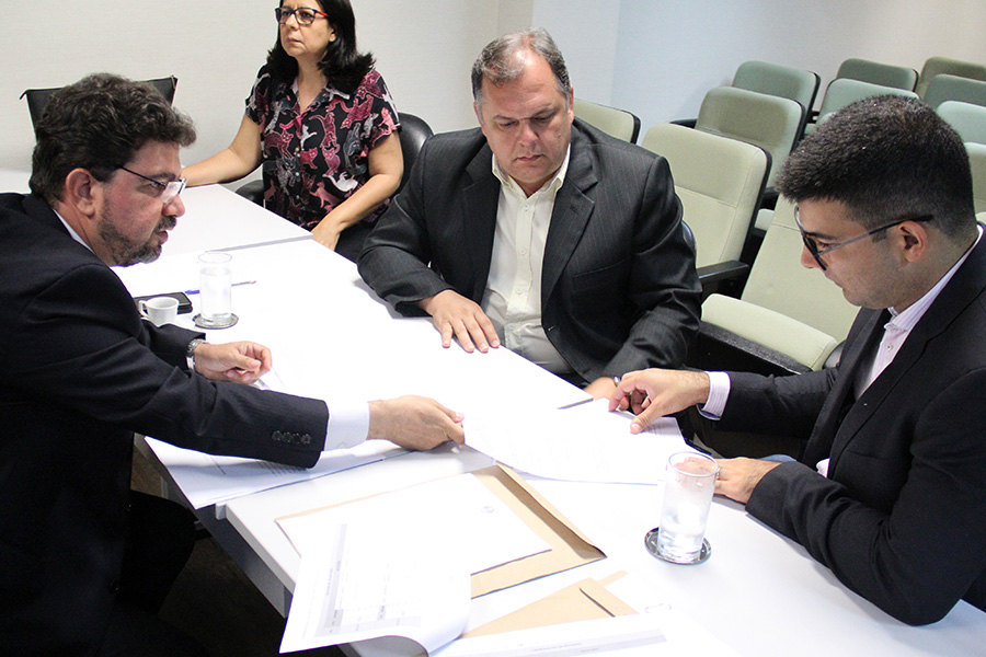 Davi Brandão, prefeito de Viçosa.