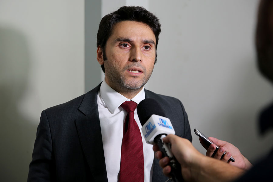 Promotor Paulo Barbosa.