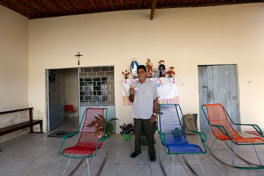 Agricultor Jacó Santos, morador de Poço das Trincheiras. Foto: Caio Loureiro