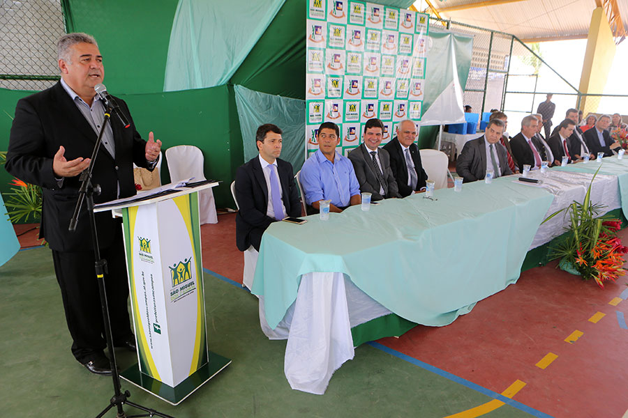 Prefeito do municípío de São Miguel dos Campos, George Clemente.