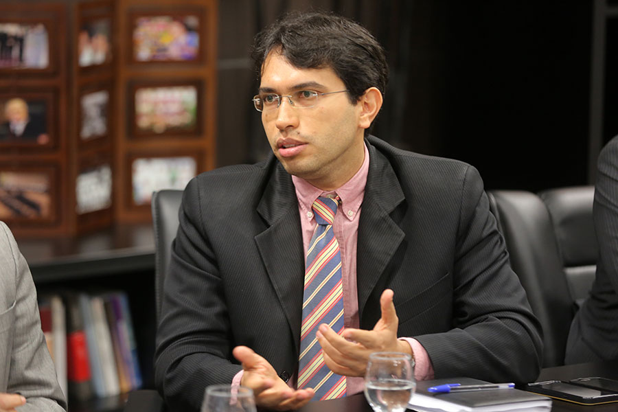 Diretor Leandro Fontes, da Diretoria Adjunta de Administração (Darad).