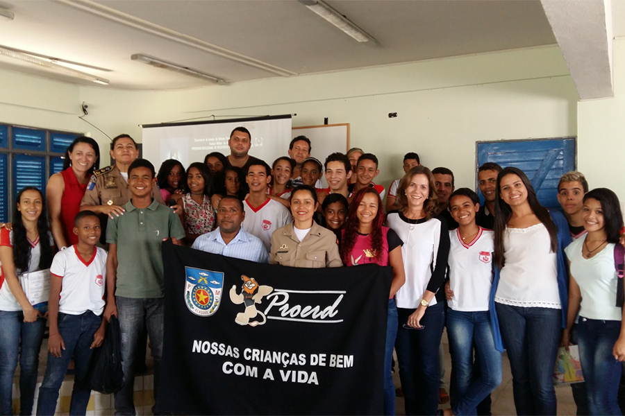 Equipes do PCJE, Proerd, estudantes e funcionários da Escola Ananias de Lima.