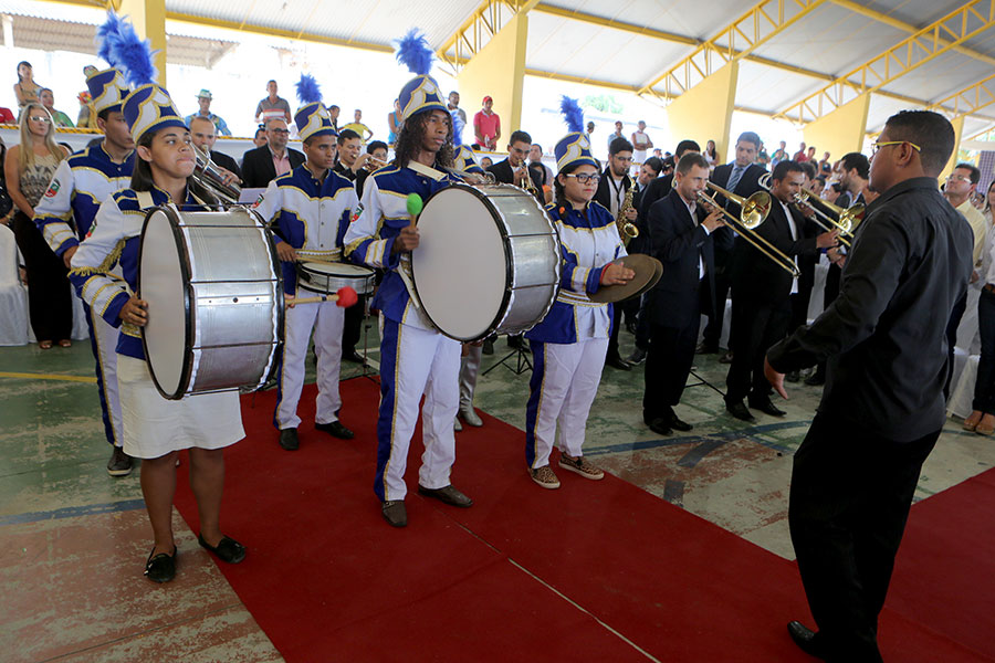 Entrega de títulos do Programa Moradia Legal II, em Igaci