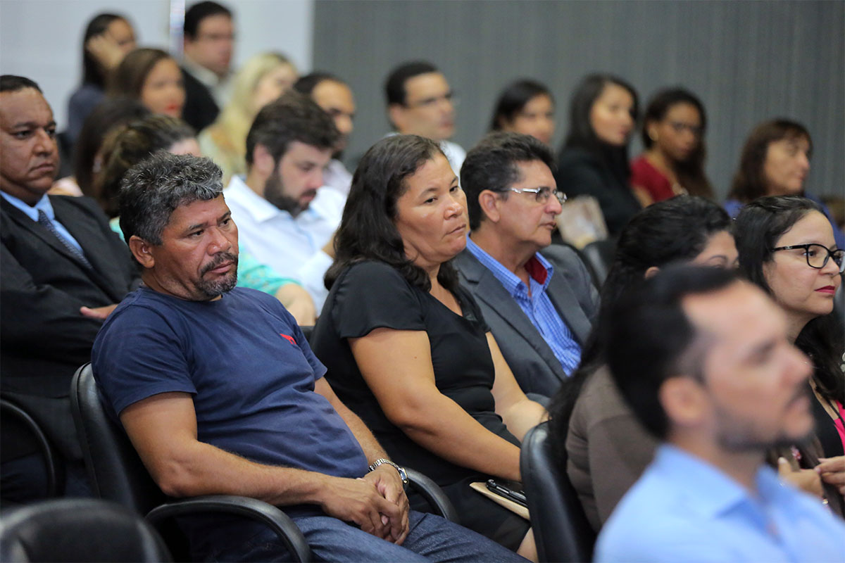 Solenidade de entrega de certificados para formandos nos cursos de capacitação em conciliação e mediação da Esmal.  Foto: Itawi Albuquerque