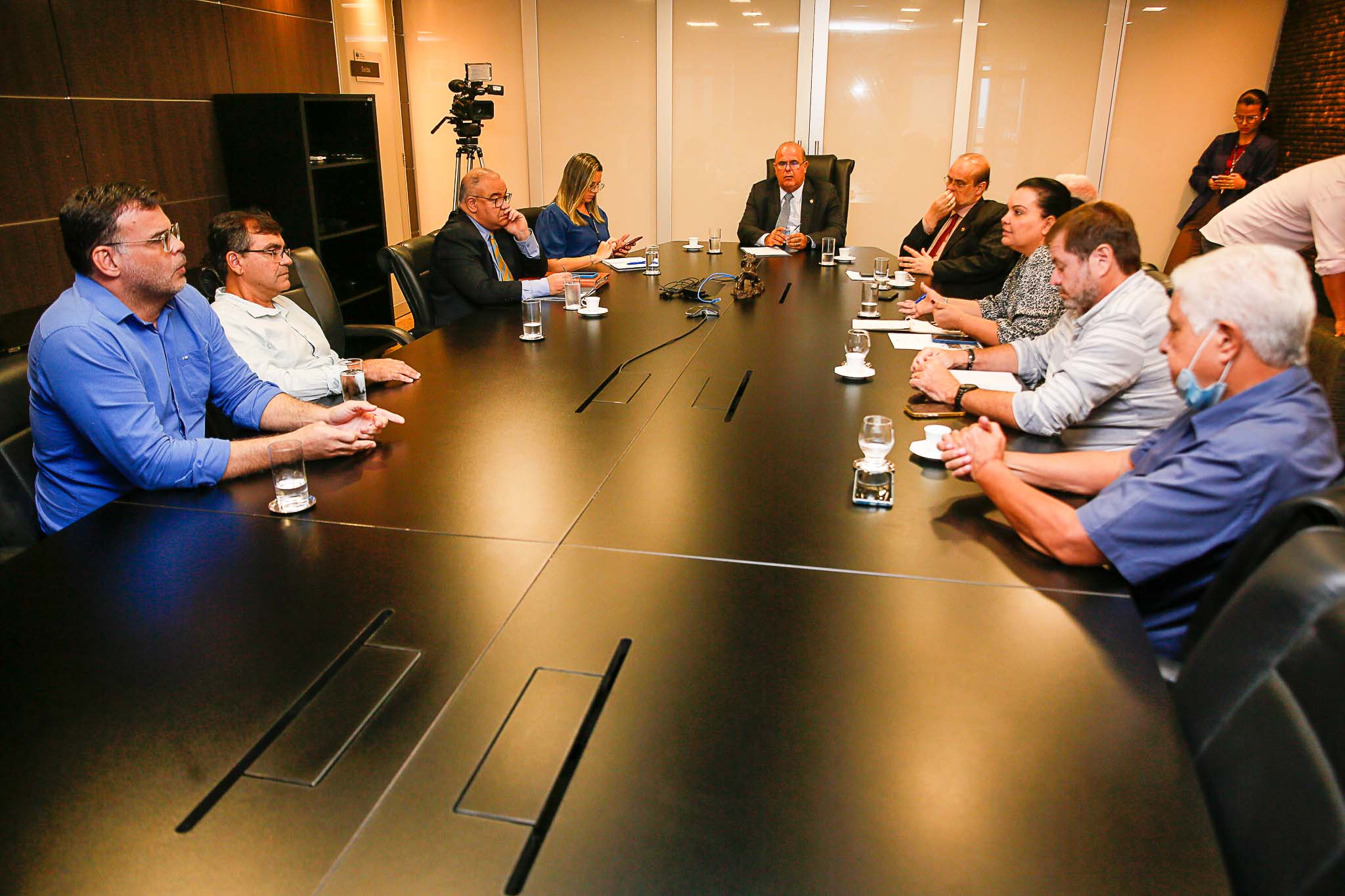 Representantes da CL Engenharia e do TJAL discutiram andamento das obras nesta quinta (11).