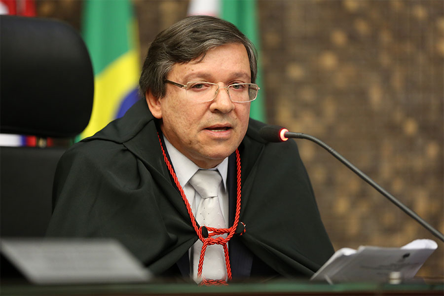 Desembargador João Luiz Lessa, relator do processo.