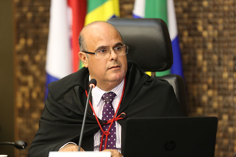 Desembargador Fernando Tourinho, relator.