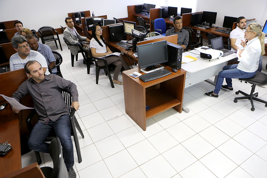 Treinamento ocorre na sede da Escola da Magistratura. Foto: Caio Loureiro