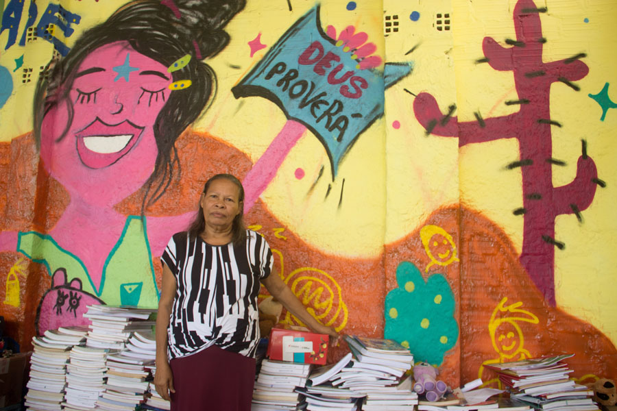 Presidente do Lar Deus Proverá, Cícera Maria das Candeias.