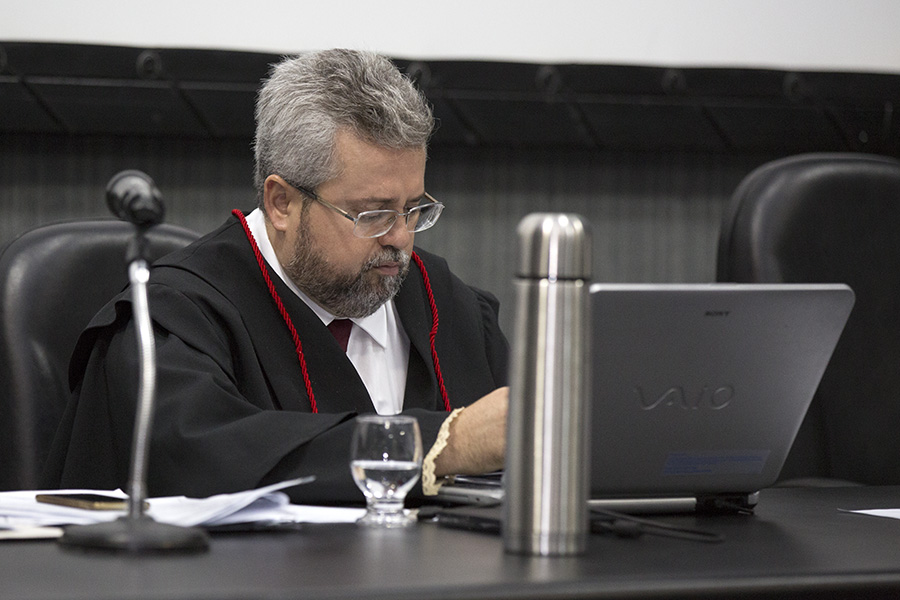 Promotor do MPE/AL Anderson Cláudio de Almeida Barbosa.