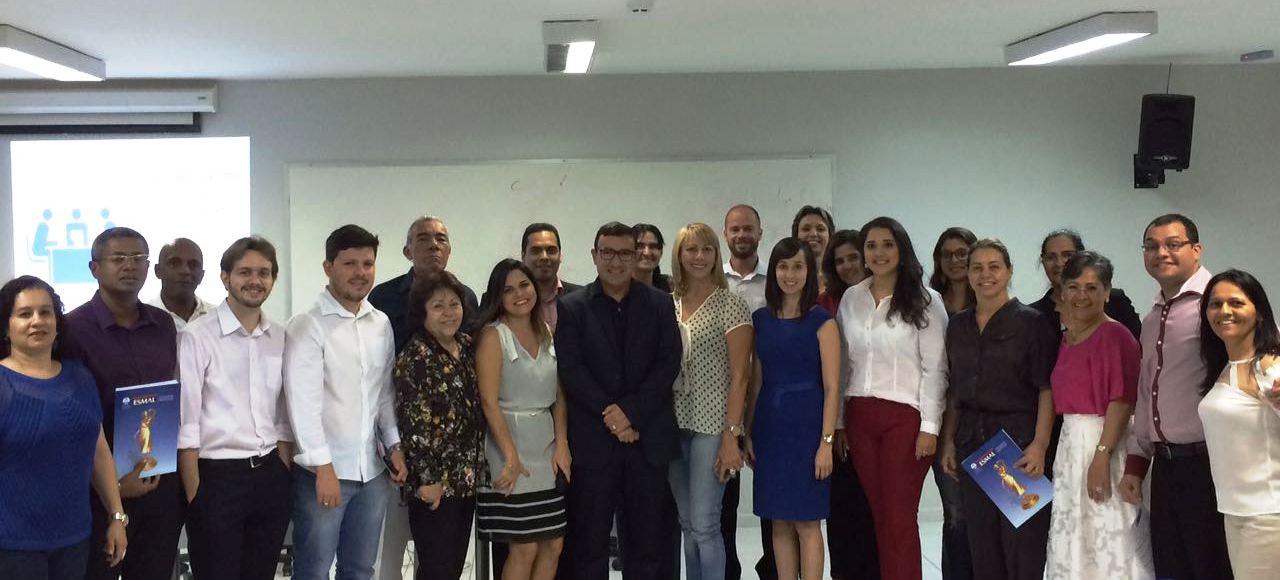 Profissionais de diversas áreas do conhecimento participam do curso