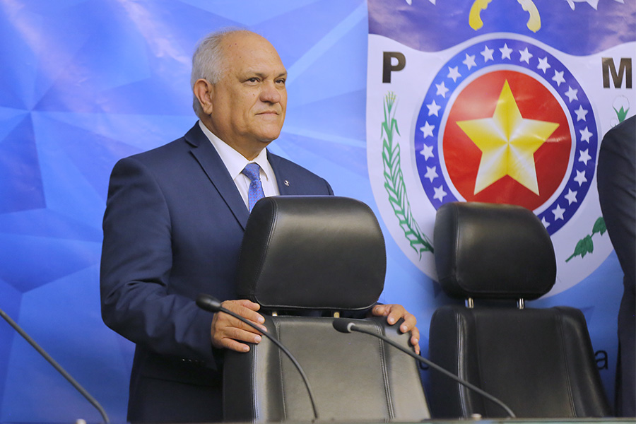 Desembargador Otávio Praxedes participou da solenidade