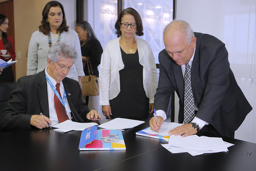 João Sampaio, Fátima Pirauá e Otávio Praxedes.