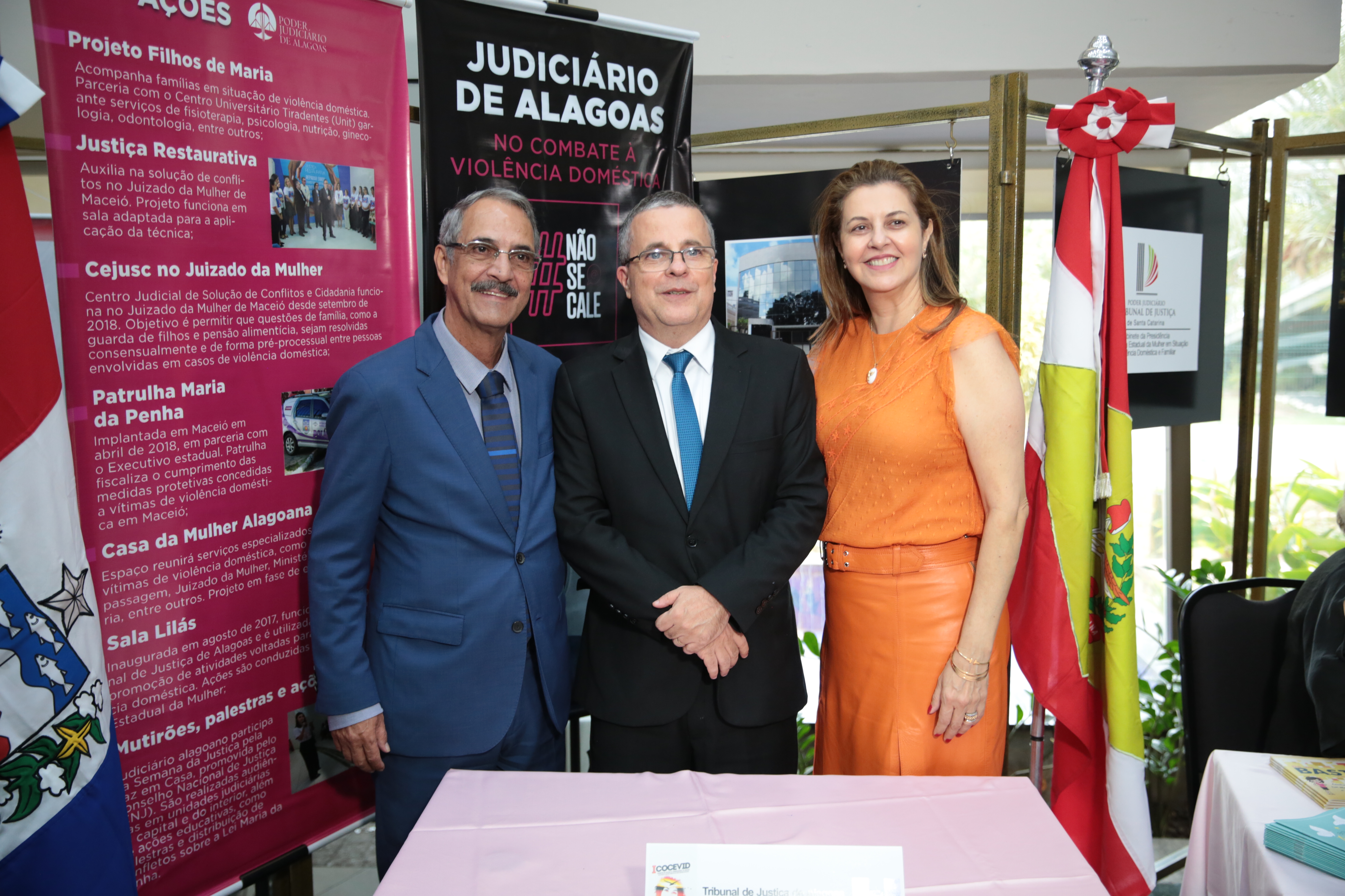 Presidente do TJMT, Carlos Alberto Alves da Rocha, juiz José Miranda e conselheira do CNJ Maria Cristina Simões