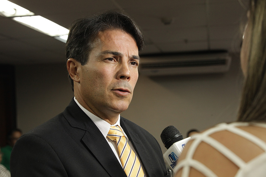 Advogado Silvio Arruda.