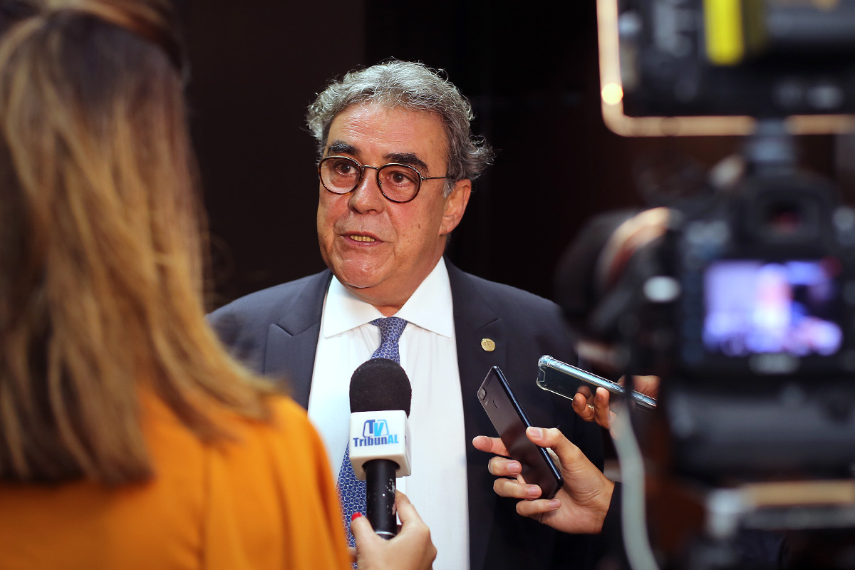 ministro Aloysio Corrêa da Veiga, corregedor nacional substituto.