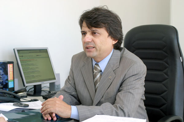 Juiz Alberto Jorge, titular da 17ª Vara da Fazenda Estadual