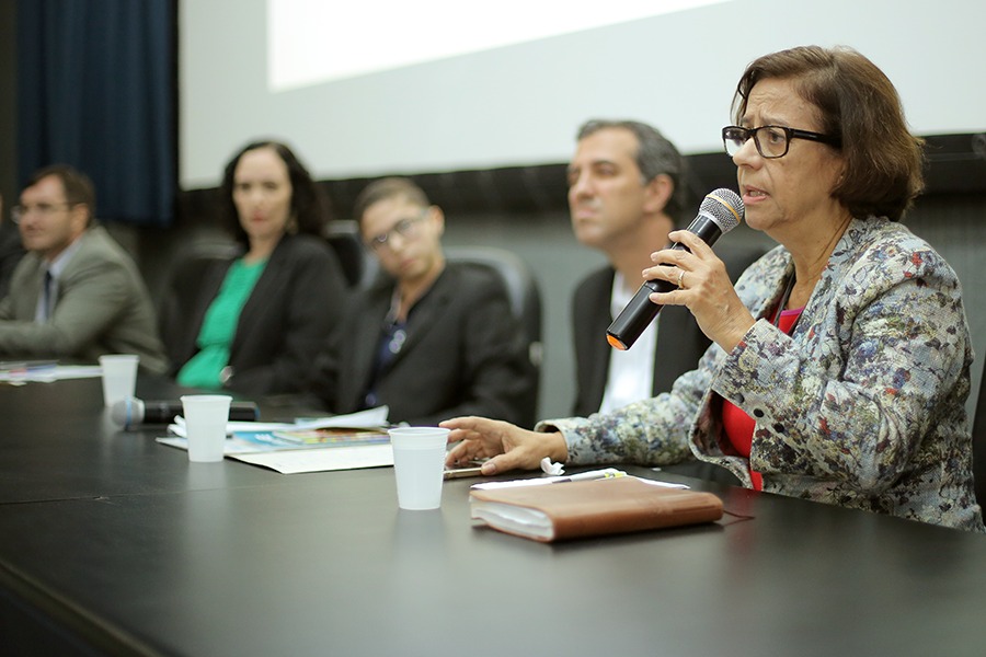 Juíza Fátima Pirauá foi uma das expositoras do encontro.