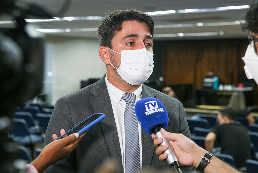 Promotor Dênis Guimaraes