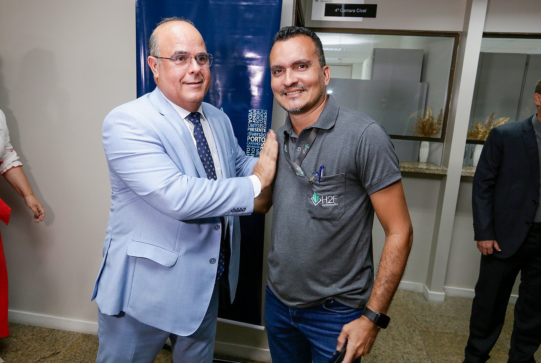 Presidência do TJAL homenageia servidores pais do Judiciário.