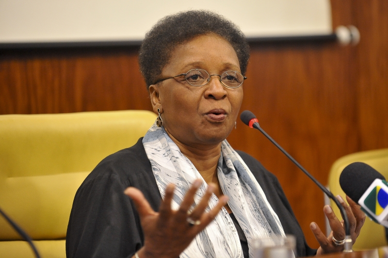 Ministra da Secretaria de Políticas de Promoção à Igualdade Racial, Luiza Bairros