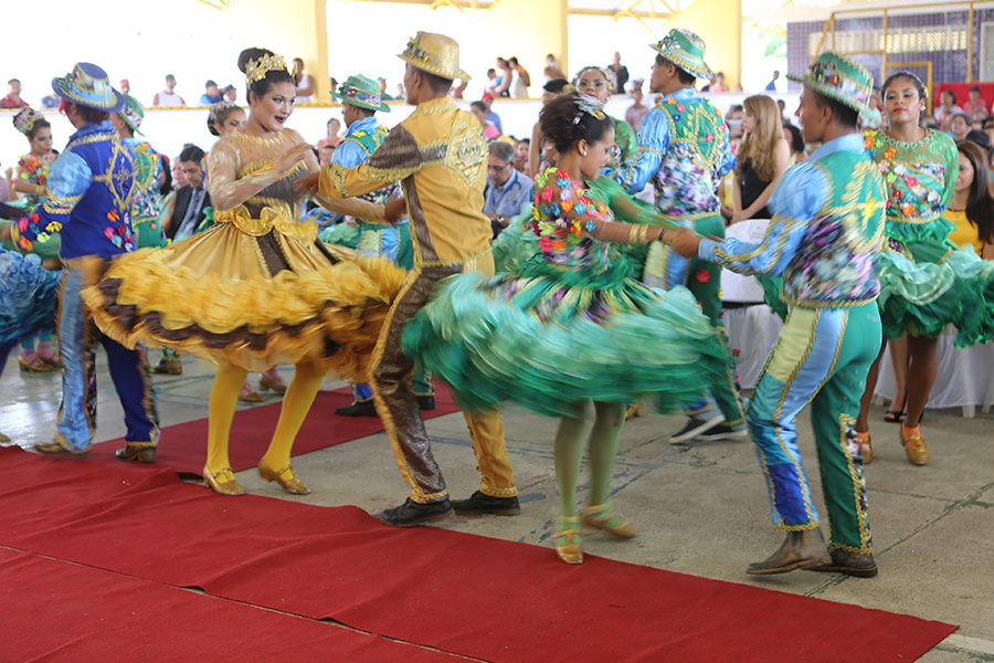 Entrega de títulos do Programa Moradia Legal II, em Igaci