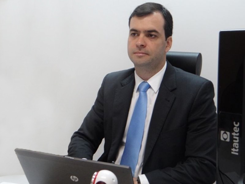 Juiz auxiliar da CGJ/AL, Antônio Rafael Casado.
