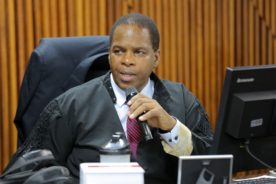 Juiz John Silas titular da 9ª Vara Criminal da Maceió. 