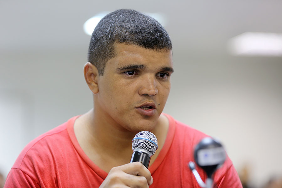 Réu Rubens Soares da Silva durante confirmação de seus dados pessoais