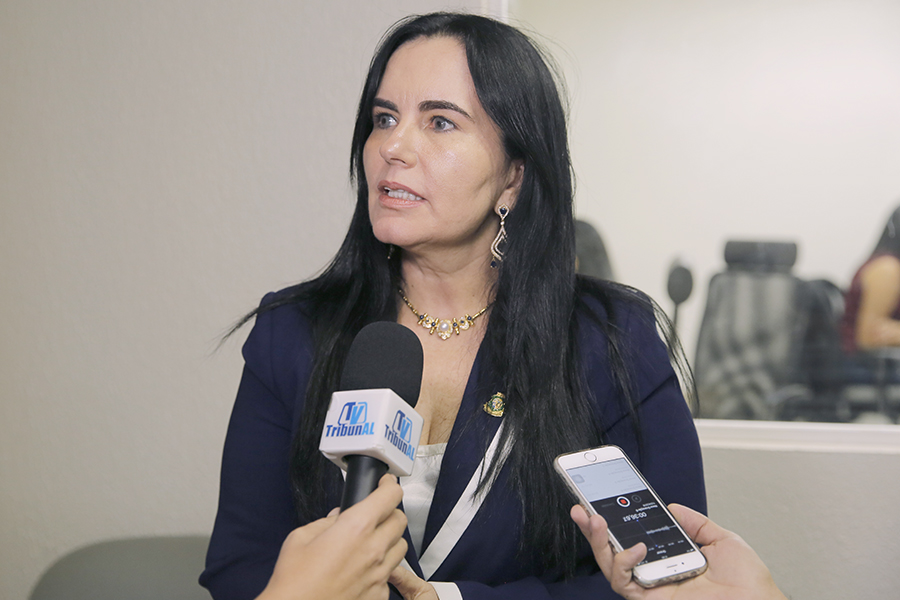 Juíza Jacinta Mota, do TJCE.