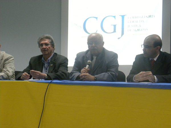 Cícero Alves coordena inspeções
