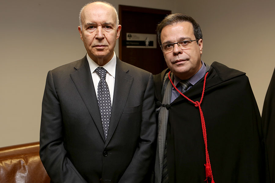 Canotilho e desembargador Tutmés Airan.