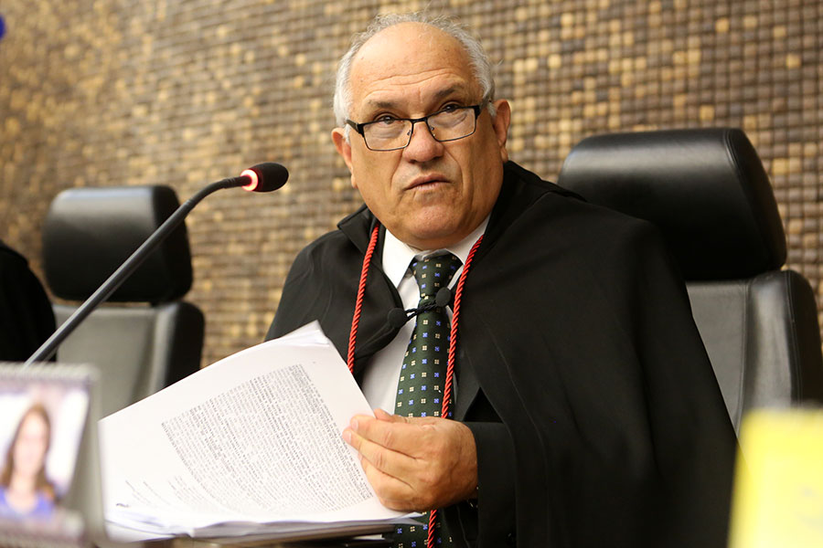 Desembargador Otávio Praxedes.