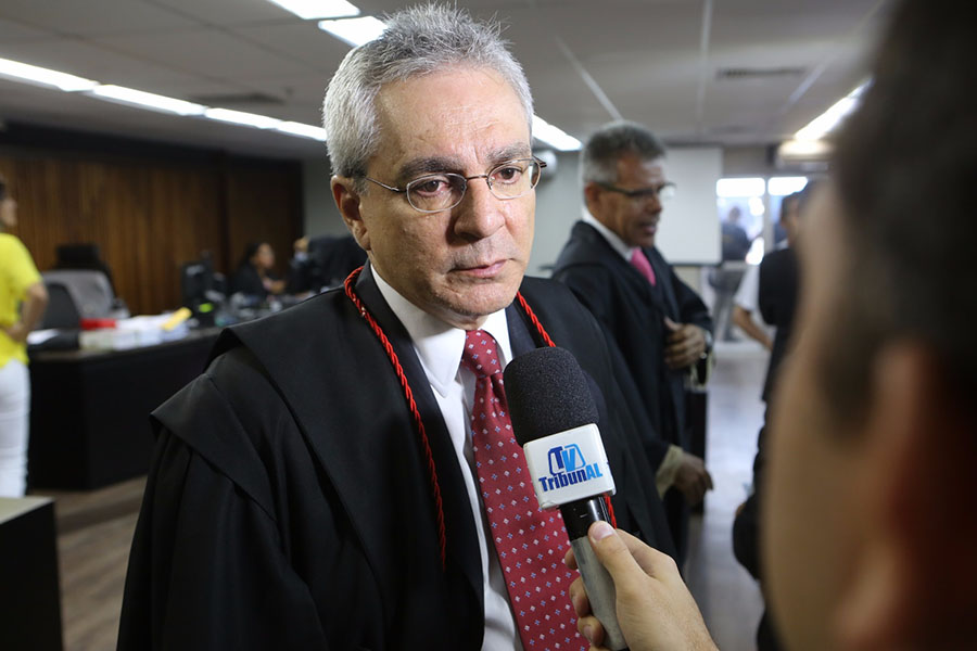 Promotor Antônio Vilas Boas.