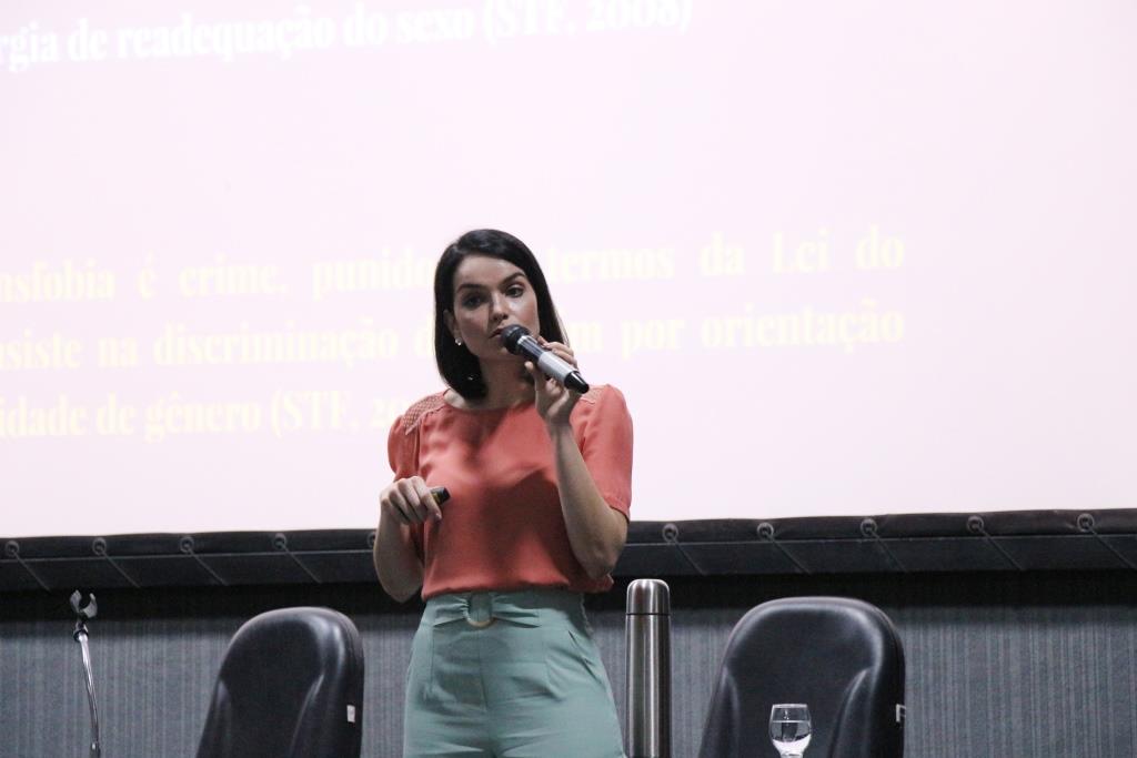 Juíza Carolina Valões
