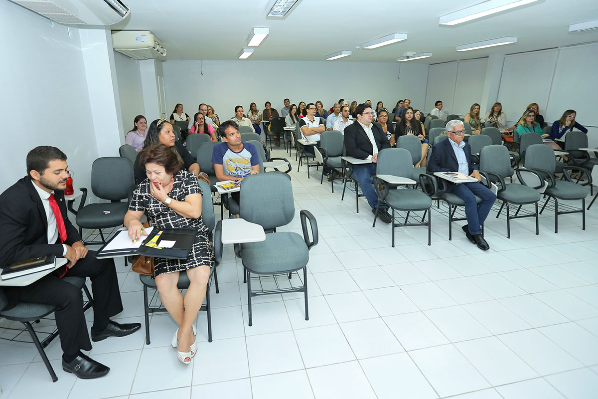 Curso de reciclagem. Foto: Itawi Albuquerque