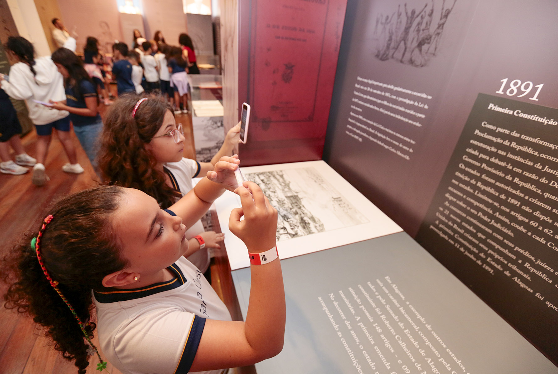 Alunos do Colégio Santa Úrsula aprendem de forma lúdica sobre o Judiciário.