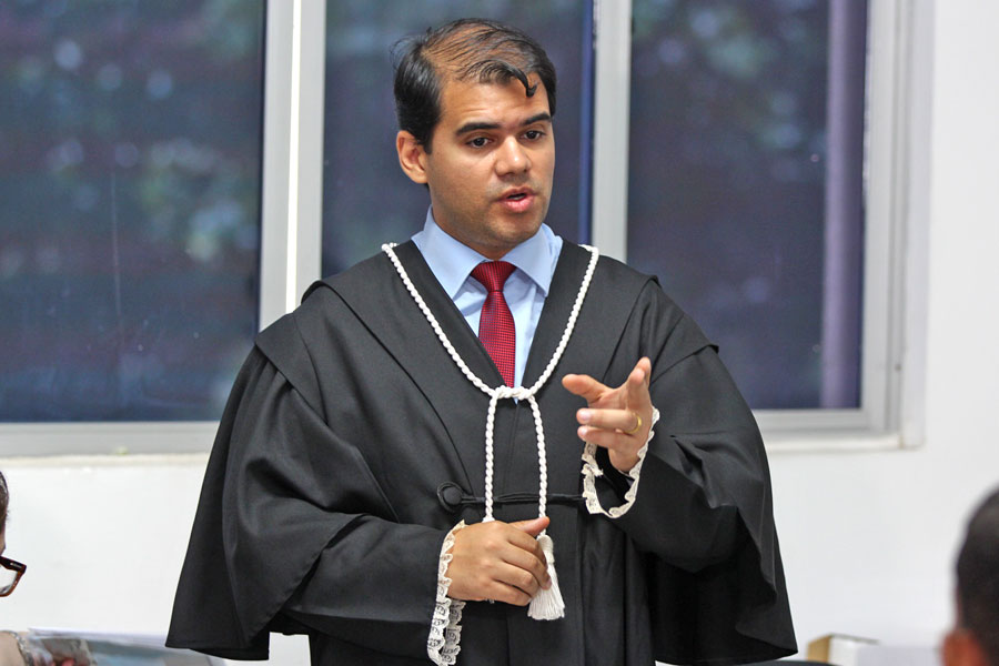 Juiz Kleber Borba participa do mutirão.