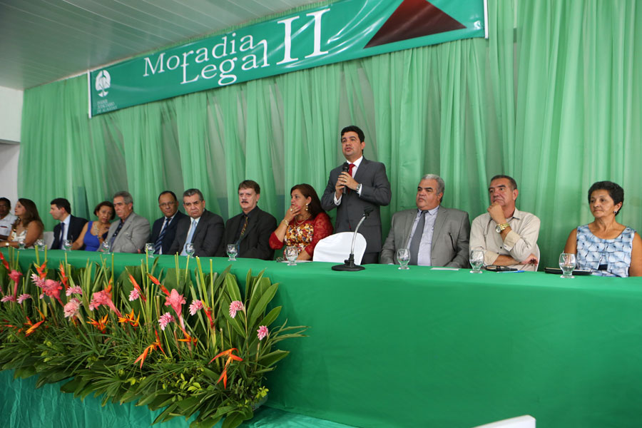 Juiz coordenador do programa Moradia Legal II, Carlos Cavalcanti.