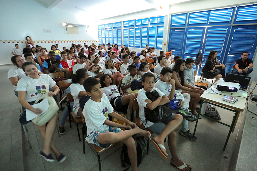 Estudantes atentos para mais um Cine Esmal. Foto: Itawi Albuquerque