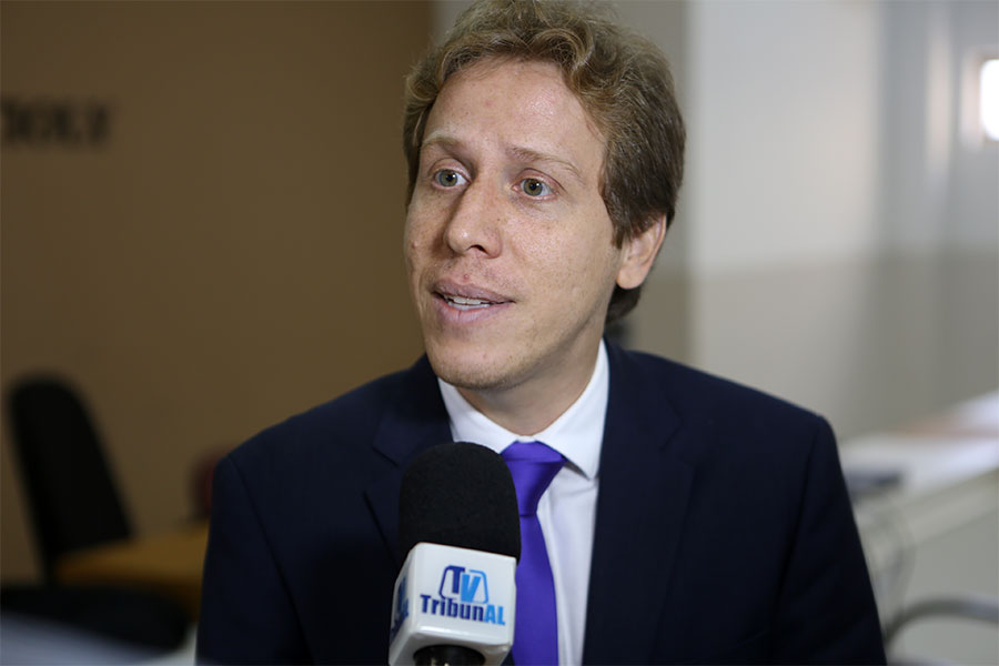 Juiz Anderson Passos.