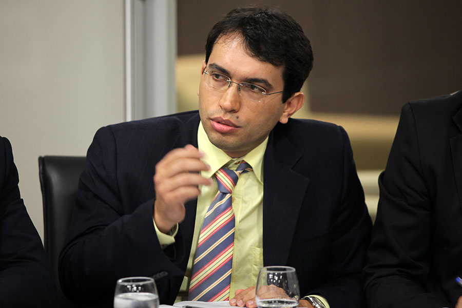 Diretor Leandro Fontes, da Diretoria Adjunta de Administração (Darad).