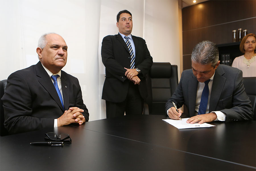 Juiz Auxiliar da Presidência, Maurício César Breda Filho.