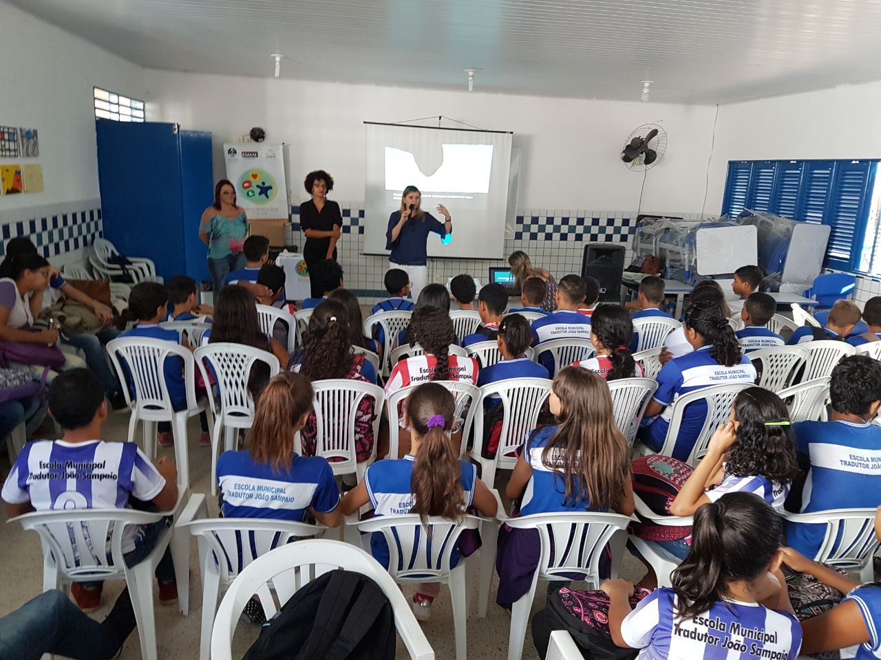 Conceição Marques, pedagoga do PCJE, apresentou a ação.
