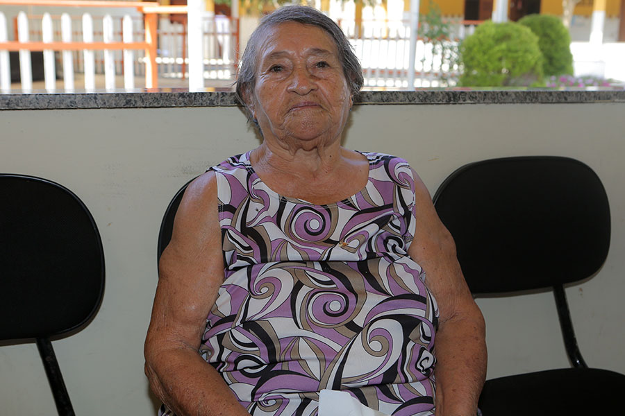 Dona Zenóbia Avelino.