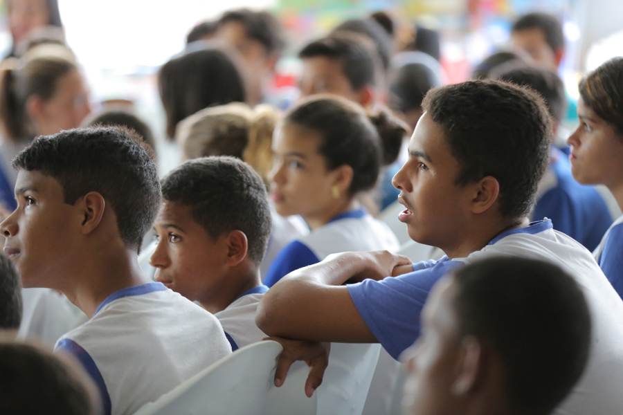 Concentração para mais uma atividade educativa. Foto: Itawi Albuquerque