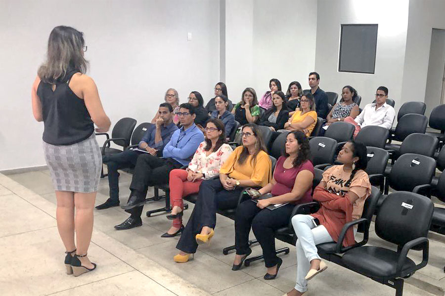 Reunião no Fórum de Marechal Deodoro.