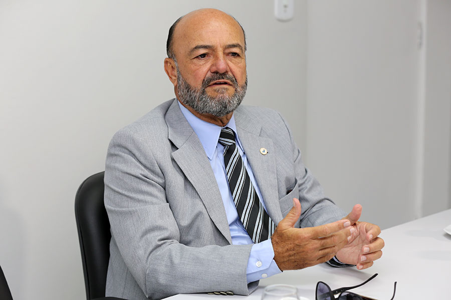 Juiz Antônio Dória.