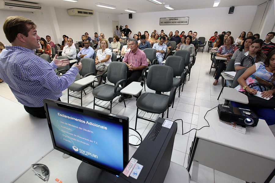 Capacitação reuniu servidores de seis comarcas e foi realizada na Esmal. Foto: Caio Loureiro.