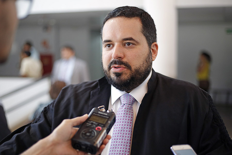 Welton Roberto.
